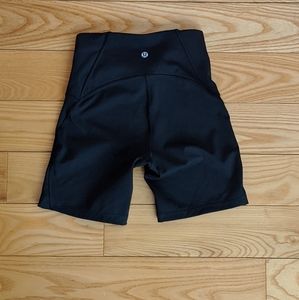 Wunder Train High-Rise Short